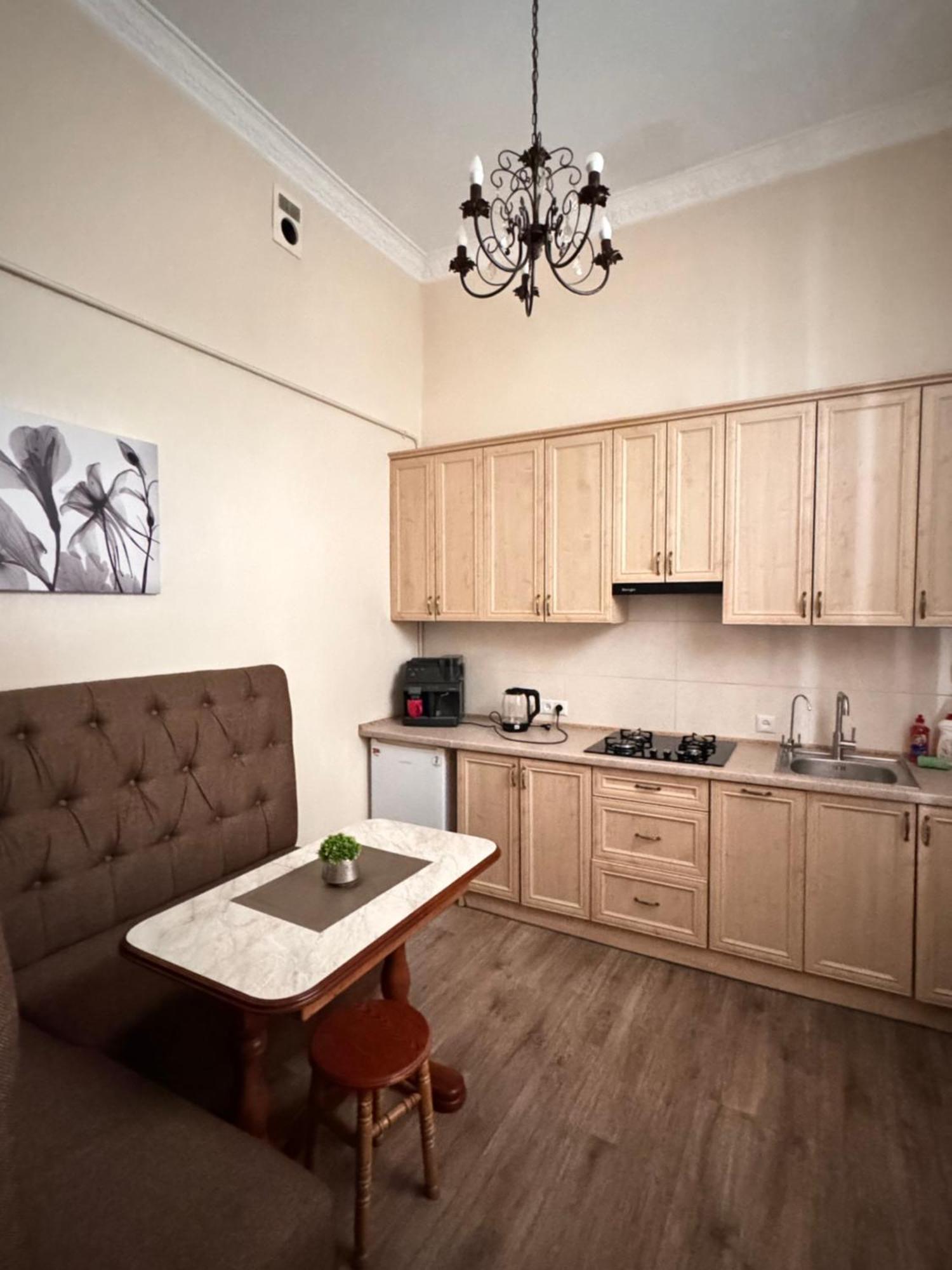 Apartamenty Kulisha 25 Lviv Luaran gambar