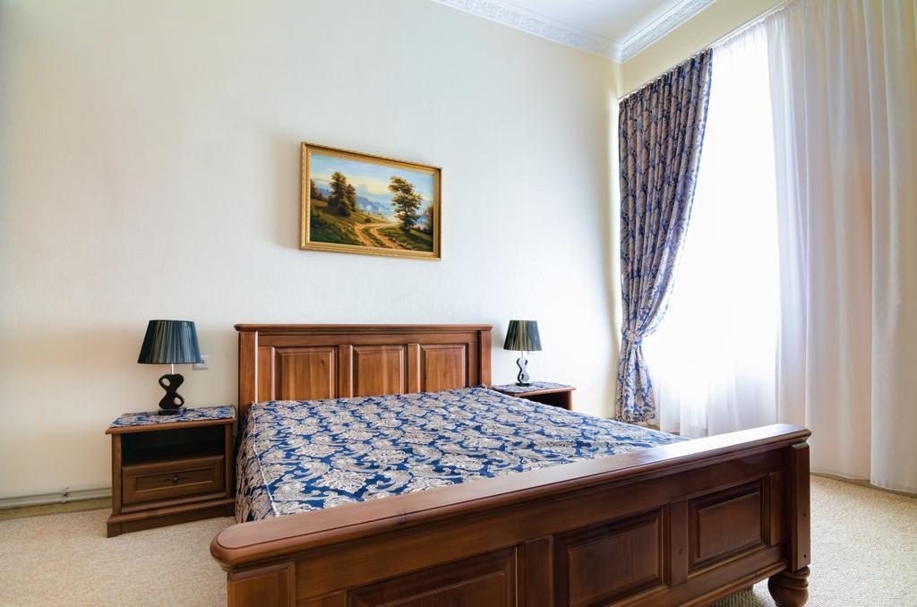 Apartamenty Kulisha 25 Lviv Luaran gambar
